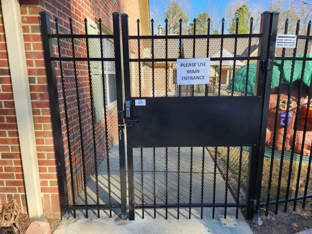 Gate lock installed in Raleigh NC (7)